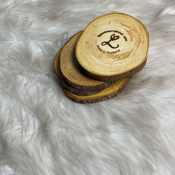 Lipper International Acacia Tree Barks set of four coasters . - Picture 8 of 11